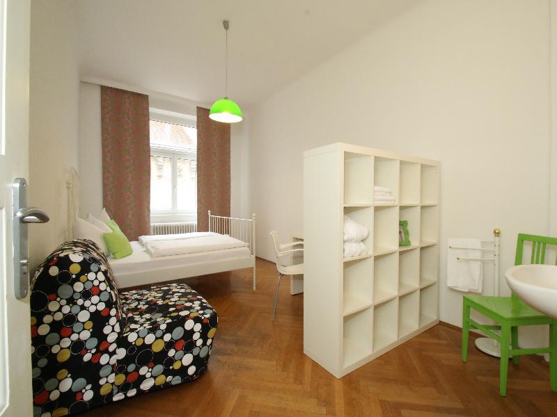 Hostel & Guesthouse Kaiser 23 فيينا المظهر الخارجي الصورة