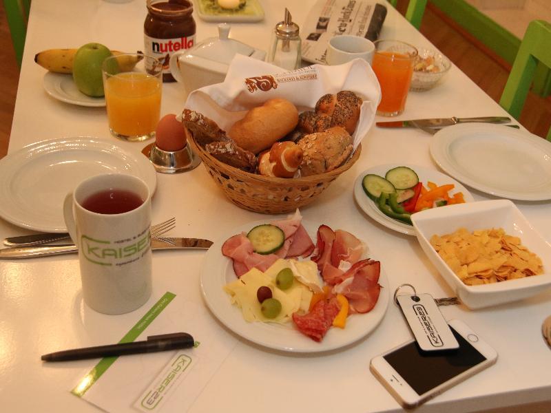 Hostel & Guesthouse Kaiser 23 فيينا المظهر الخارجي الصورة