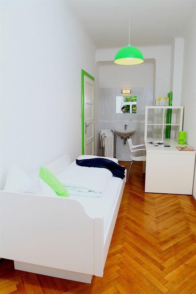 Hostel & Guesthouse Kaiser 23 فيينا المظهر الخارجي الصورة