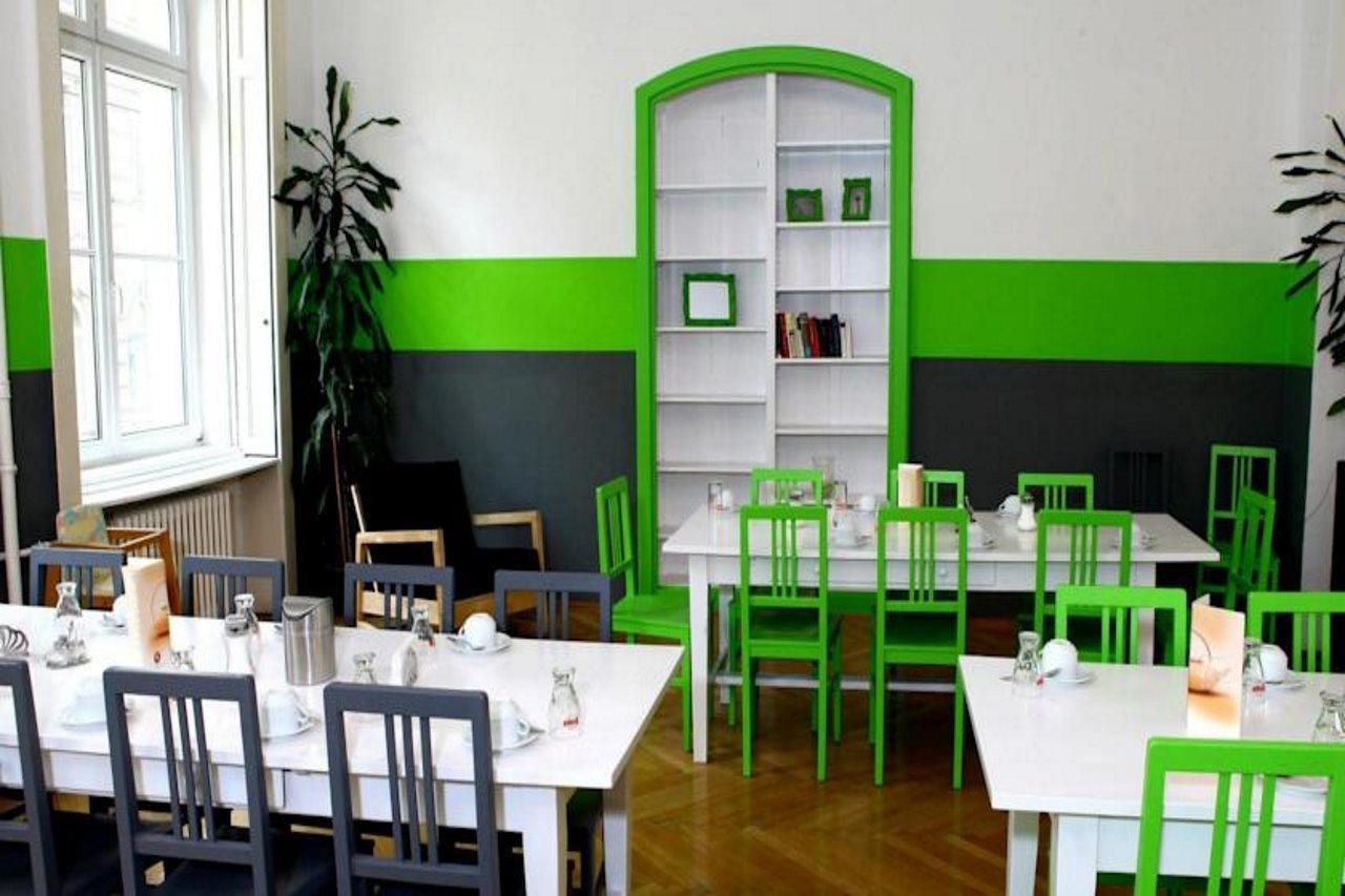 Hostel & Guesthouse Kaiser 23 فيينا المظهر الخارجي الصورة